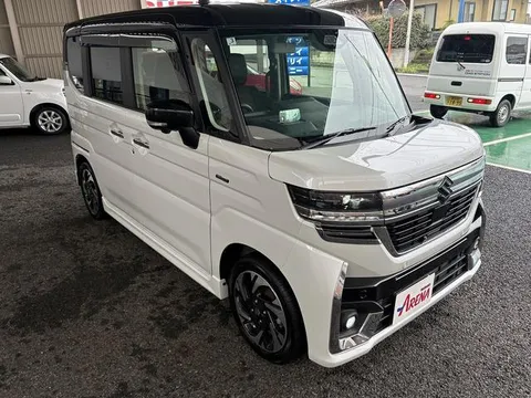 Suzuki Spacia Custom