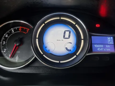 Renault SM3