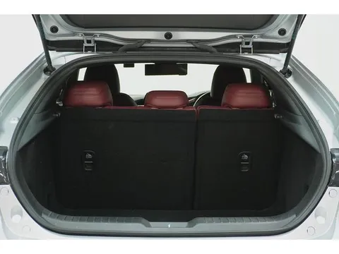 Mazda MAZDA3 Fastback