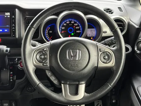 Honda N-BOX Slash