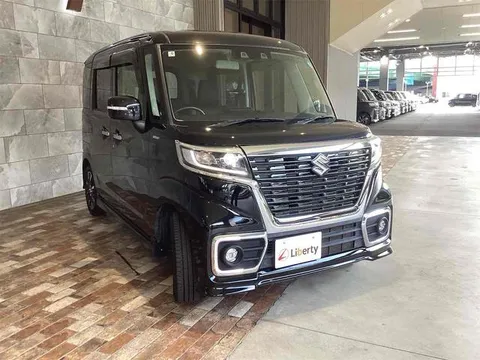 Suzuki Spacia Custom