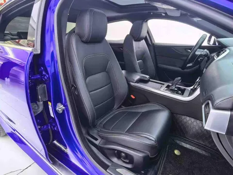 Jaguar XEL