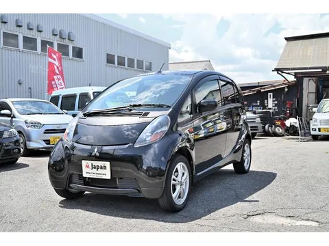 Mitsubishi I