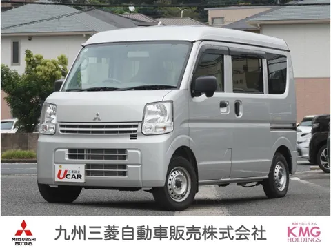 Mitsubishi Minicab Van