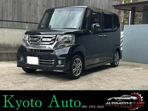 Honda N-BOX Custom