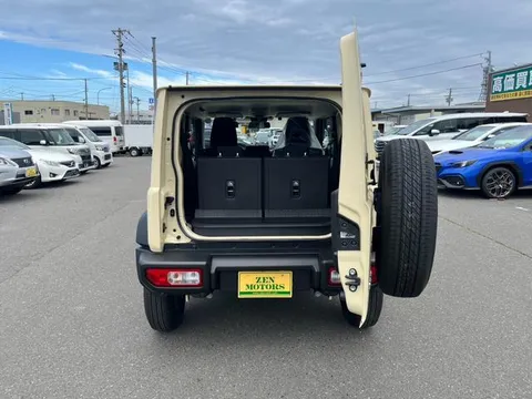Suzuki Jimny Sierra