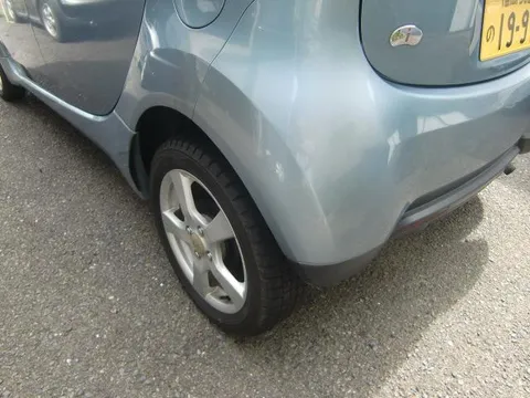Mitsubishi I