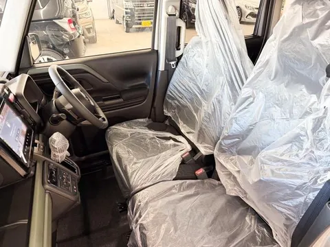 Suzuki Spacia Gear