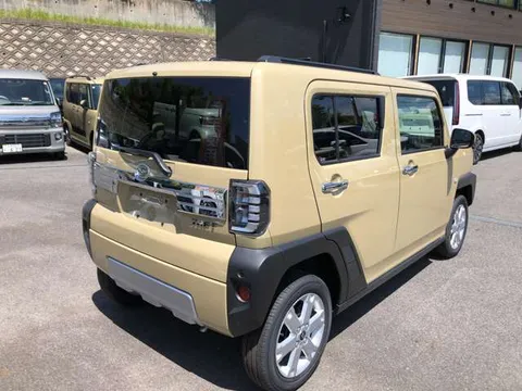 Daihatsu Taft
