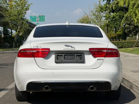 Jaguar XEL