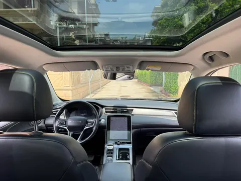 Roewe RX5