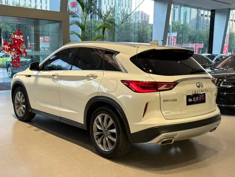 Infiniti QX50