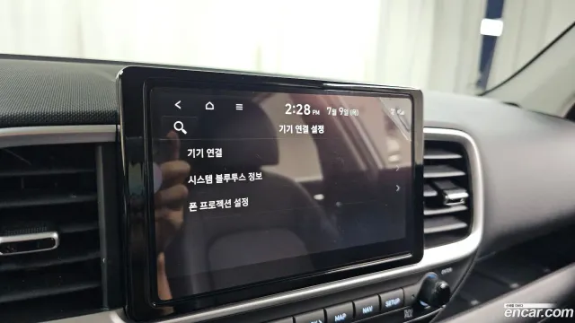 Hyundai Venue
