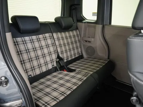 Honda N-BOX Joy