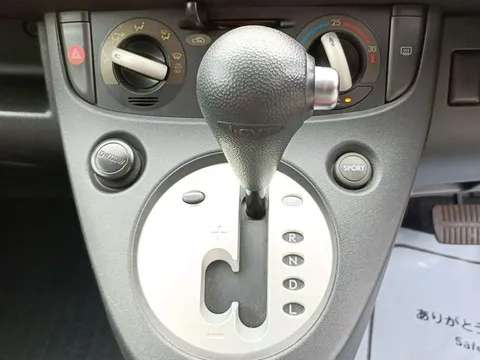Subaru R1