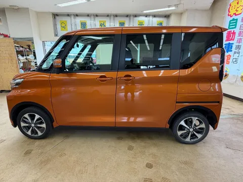Mitsubishi eK X Space