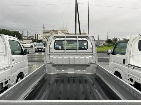 Nissan Clipper Truck
