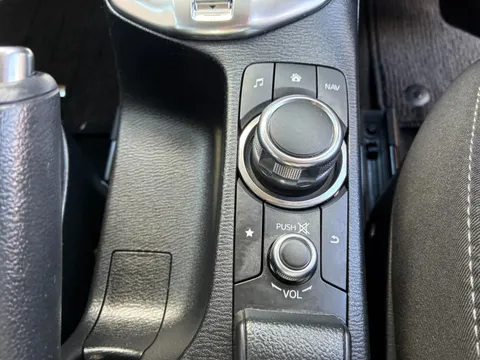 Mazda Mazda2 (Demio)