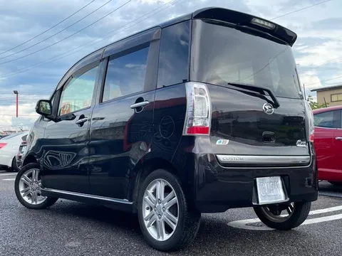 Daihatsu Tanto Exe