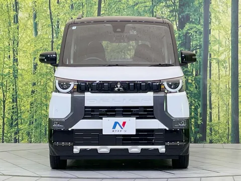 Mitsubishi Delica Mini