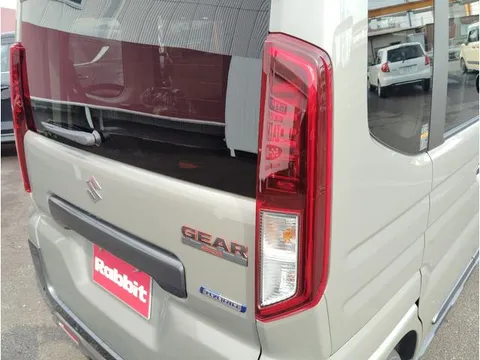 Suzuki Spacia Gear