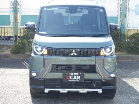 Mitsubishi Delica Mini