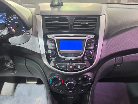 Hyundai Accent