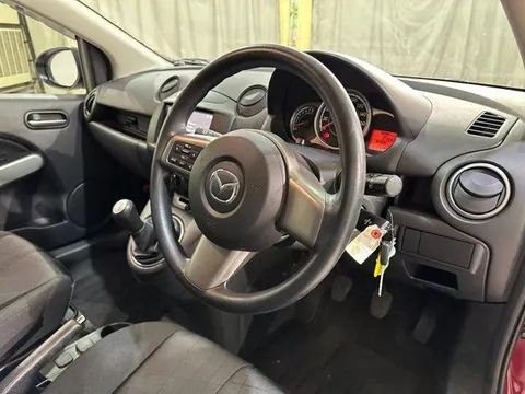 Mazda Mazda2 (Demio)
