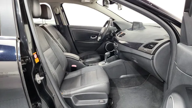 Renault SM3