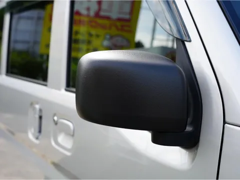 Mitsubishi Minicab Van