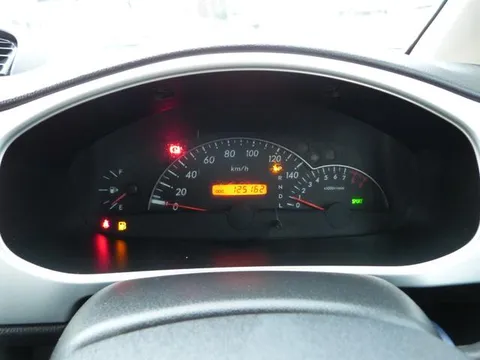 Subaru R2