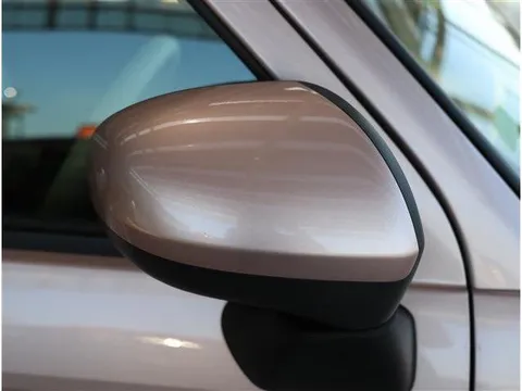 Daihatsu Mira Tocot