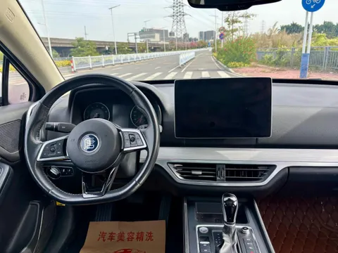 BYD Tang