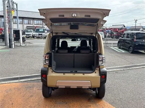Daihatsu Taft