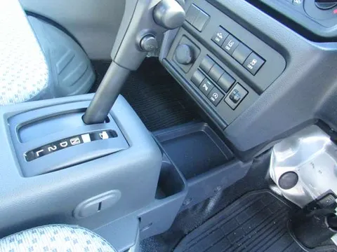 Nissan Clipper Truck