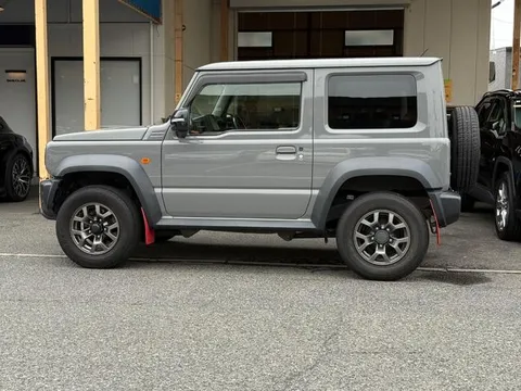 Suzuki Jimny Sierra
