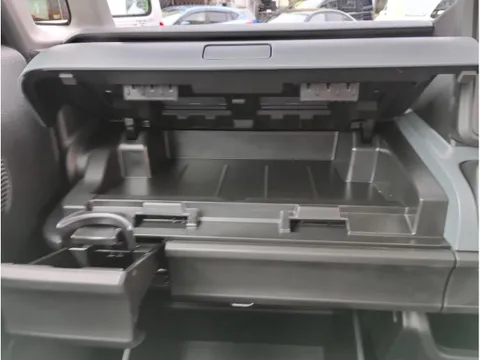 Suzuki Spacia Base