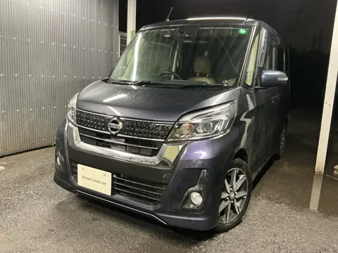Nissan Dayz Roox