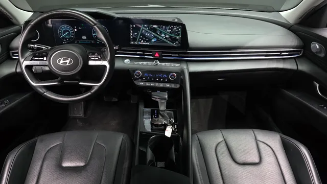 Hyundai Elantra (Avante)