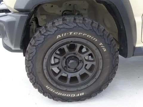 Suzuki Jimny Sierra