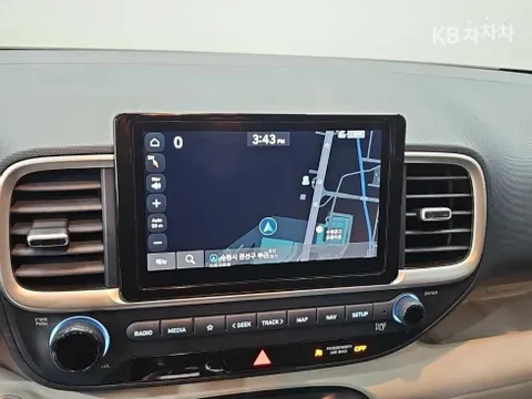 Hyundai Venue