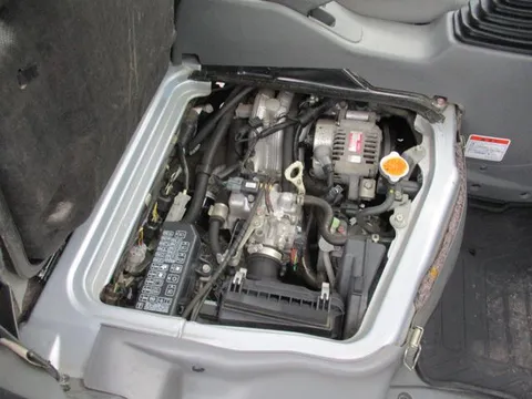 Mitsubishi Minicab Van