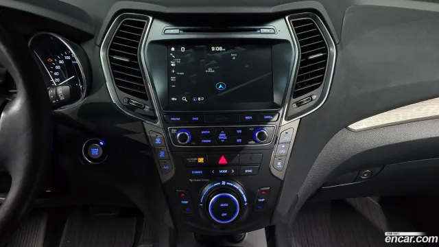 Hyundai Grand Santa Fe (Maxcruz)