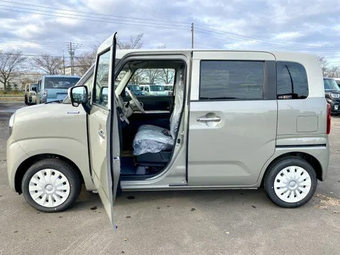 Suzuki Wagon R Smile