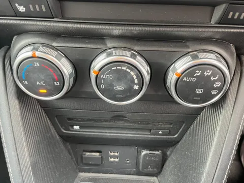 Mazda Mazda2 (Demio)