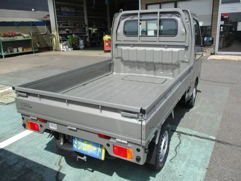 Nissan Clipper Truck
