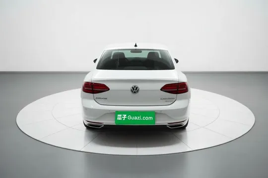 Volkswagen Lamando