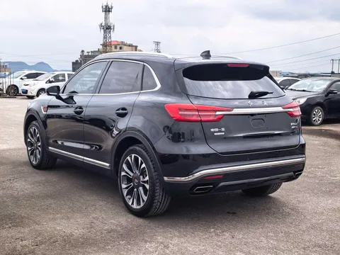 Hongqi HS5