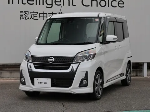 Nissan Dayz Roox