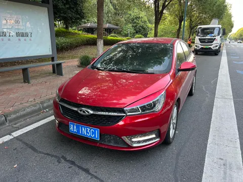 Chery Arrizo 5